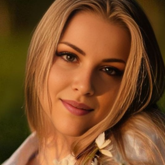 Ксюша Канарская